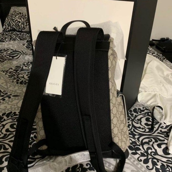 Authentic Rare Gucci GG Supreme Backpack BNWT - Picture 4 of 7
